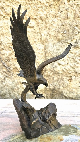 Aigle bronze signé - bronze,