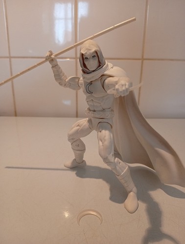 Marvel legends hasbro moon - legends,