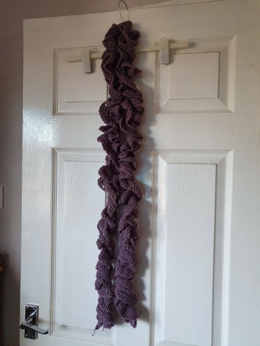 Cuir chevelu violet - cuir,