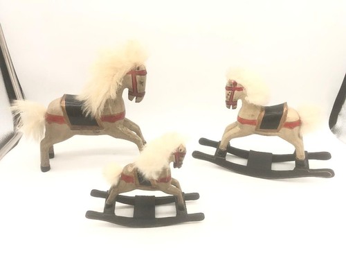 Lot chevaux bascule 1 - +,