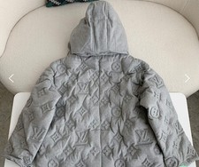 veste louis vuitton très bon