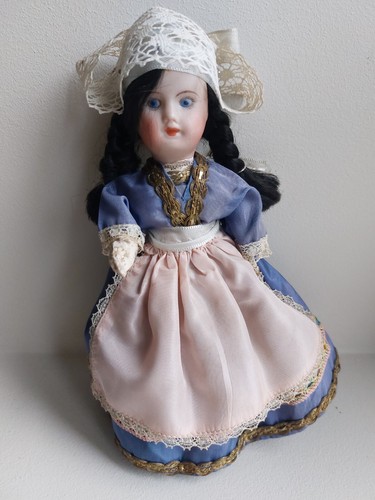 Ancienne poupée mignonnette - ancienne,