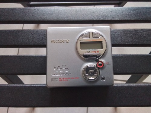 Sony walkman r410 - sony,