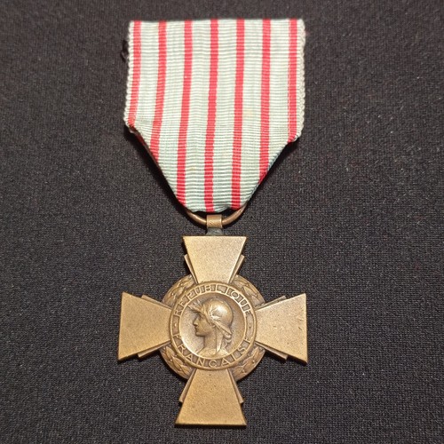 Médaille - t4/04/26,