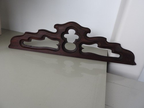 Ancien fronton bois - ancien,