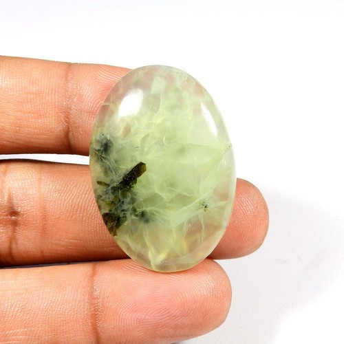 Cabochon rutilé naturel - , forme