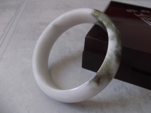 Magnifique bracelet jonc - magnifique,