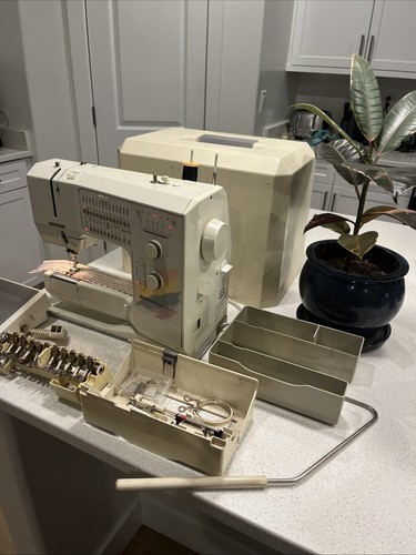 Bernina 1090 sewing - machine,