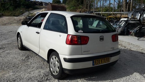 Trappe essence seat ibiza 2 - d'essence,