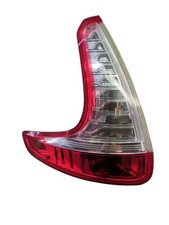 Feu arriere principal gauche