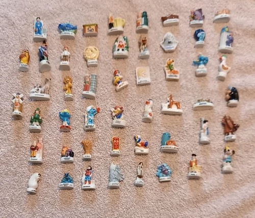 Lot fèves disney - 50,