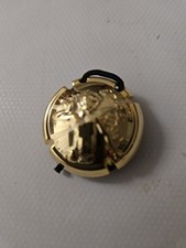 Capsule de champagne AMOUR DE DEUTZ N° 38q plaquée or+diamant  2007,côte=25,00€