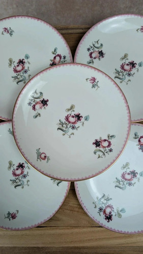 Lot petites assiettes - lot,