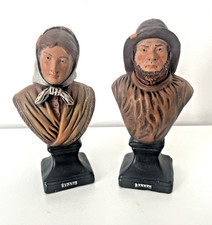 bustes Bord de mer  terre cuite  signés G.Tilges .