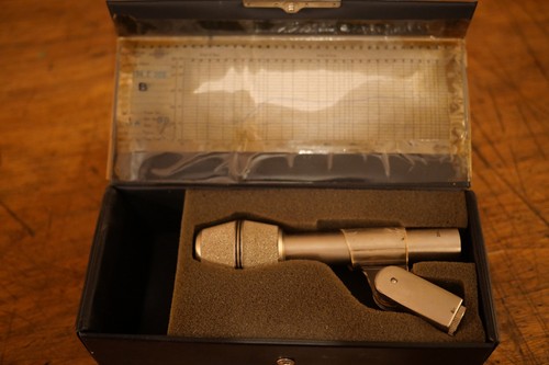 Micro akg d124e - micro,