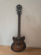 Guitare semi-acoustique Ibanez