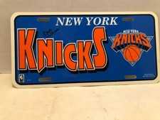 Buck Williams Autographed New York Knicks License Plate