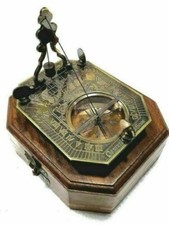 Laiton Antique Vintage 4 " Cadran Solaire Pendule Boussole W / Bois Boîte Marine
