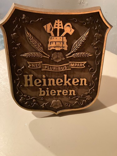 Heineken plastic signs