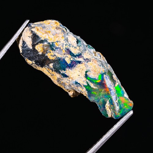 Black opal rough noir - ,,