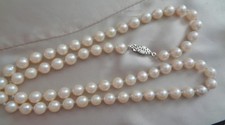VINTAGE 24" SOUTH SEA PEARLS