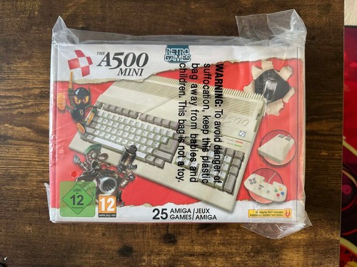 Amiga a500 mini - amiga,