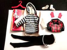 BARBIE VTG tenue Winter Holiday #975 Mattel 1960-quasi-complète, BE, sans poupée