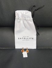 Satellite boucles d'oreilles