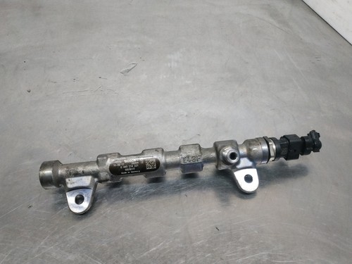 55576177 rampe injection opel - injection,