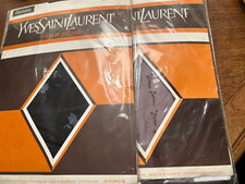 2 collants Yves Saint-Laurent