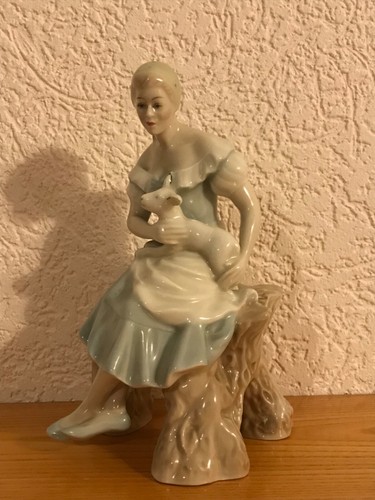 Figurine porcelaine royal - en,