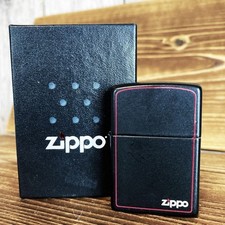 Briquet Zippo vintage juillet