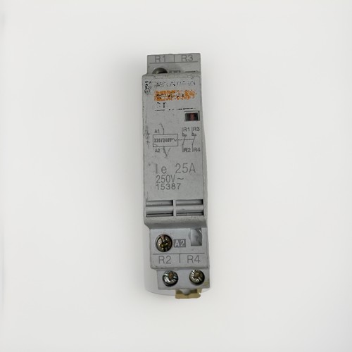 Contacteur 25a 230v - contacteur,