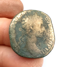 Sesterce de commode JEUNE - (avant 180 ap JC) - LIBERTAS AUG TRP III - 23,54 gr