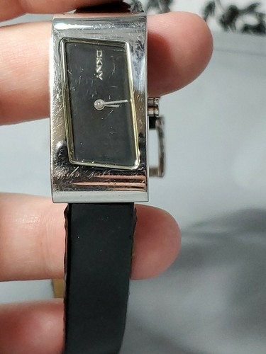 Dkny women watch rectangle - women's,