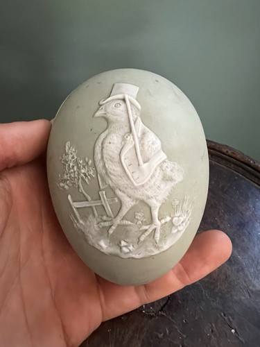 Boite porcelaine peinte œuf - peinte, d'Œuf