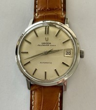 Montre UNIVERSAL GENÈVE