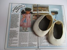 POUPEE MARIE FRANCOISE MODES ET TRAVAUX CHAUSSURES BLANCHES / TBE