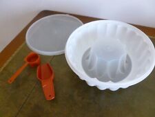 TUPPERWARE GRAND MOULE A
