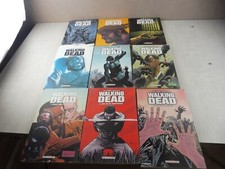 Lot de BD / Comics, Walking Dead, Delcourt, de 1 à 9