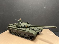 1/35 Maquette Montée Tamiya Tank  Char URSS  T72 M1 Soviétique