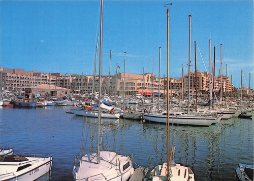 Port hyeres voiliers - d, a