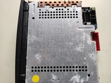 radio sous siege initiale renault velsatis phase 1