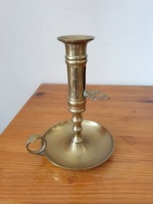 Grand bougeoir ancien en laiton avec poussoir et anse 13x17 cm