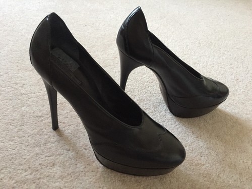 Chaussures burberry cuir - en,