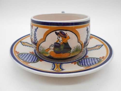 Superbe tasse sous - sous,