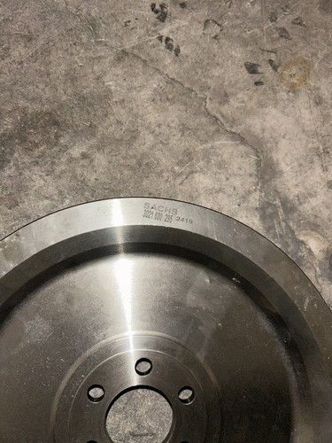 Volant moteur sachs neuf - volant,