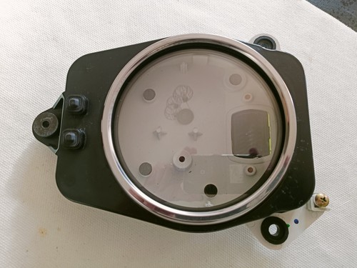 Boitier compteur moto - boitier,