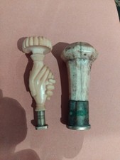 Lot N 5.  /2 Sceaux cachets