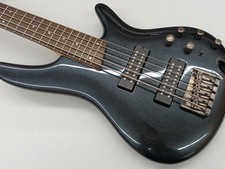 Guitare basse électrique